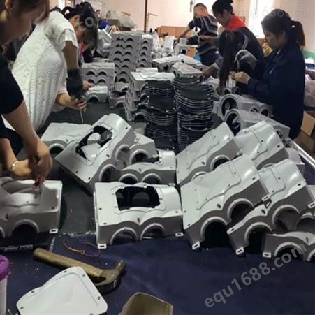 注塑智能机器人塑胶零件注塑生产家智能玩具电器外壳订制开模制造上海一东注塑厂