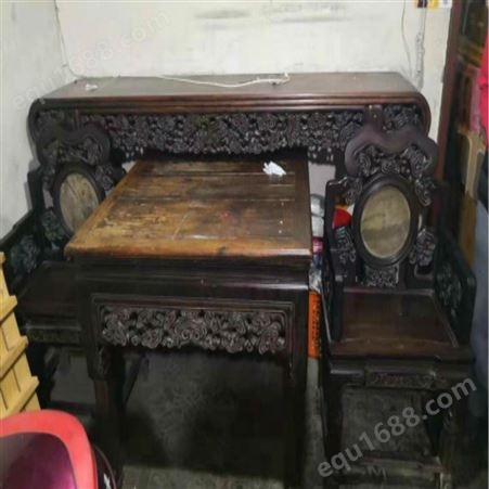 老八仙台收购价格   上海市红木太师椅回收