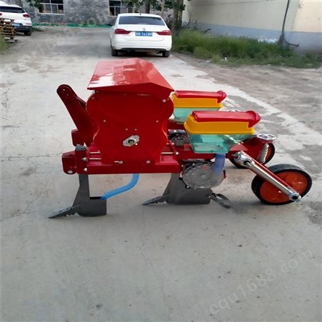 新款玉米精播机 拖拉机带苞米施肥播种一体机